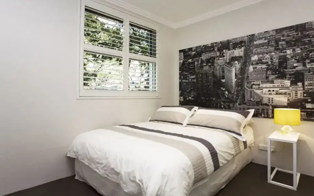 The Apartment Service GLE20