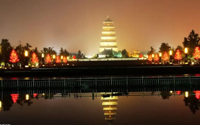 Left Hotel Xi'an