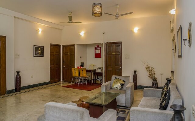OYO 6774 Apartment The White Feathers