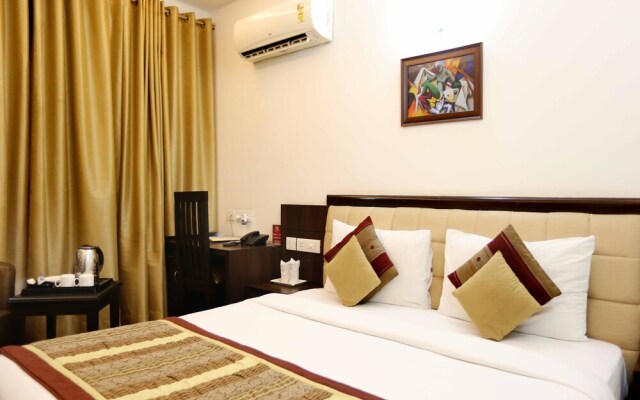 OYO 397 Hotel RR Residency