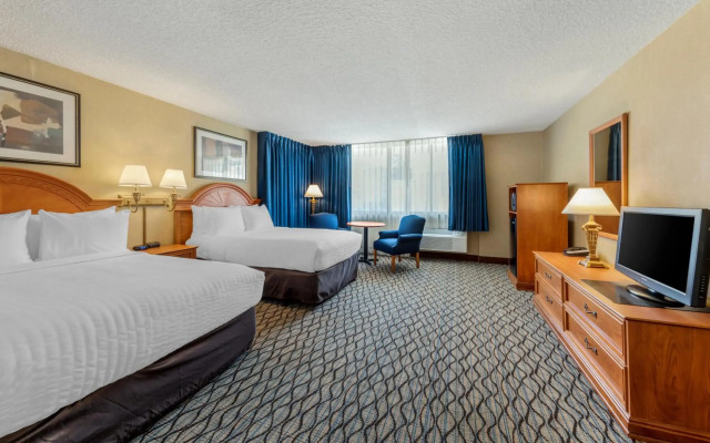 Queen Elizabeth 2 Hotel by Accor