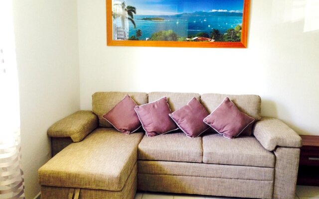 Apartment With one Bedroom in Le Gosier, With Enclosed Garden and Wifi