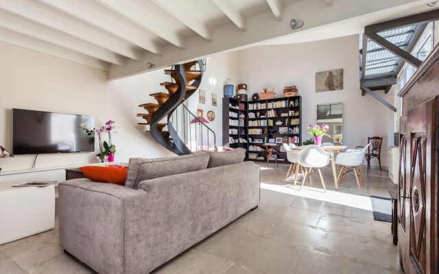 Hôtel particulier-Class Appart Ref 5023