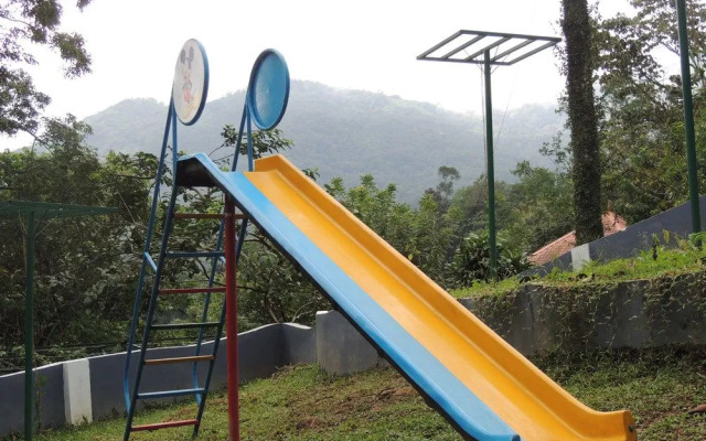 Summit Bird's Valley Resort & Spa