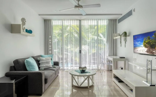 Beachfront Condo 5301 at Drift Resort