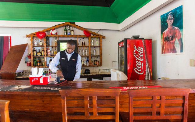 Court Manor at Montego Bay Club