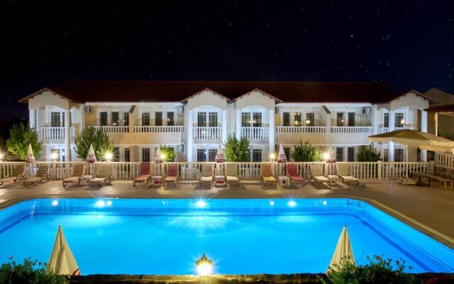 Larimar Suite Hotel