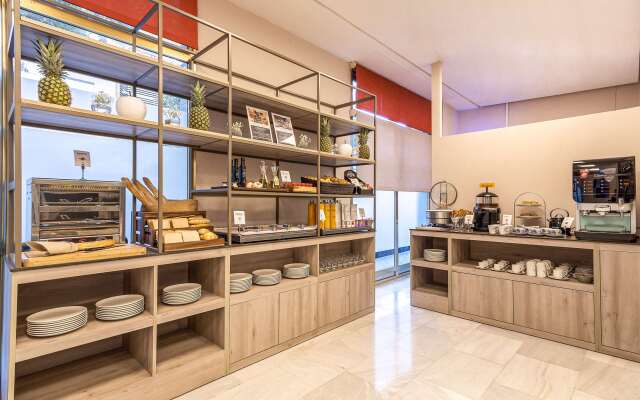 Apartamentos Sercotel Togumar