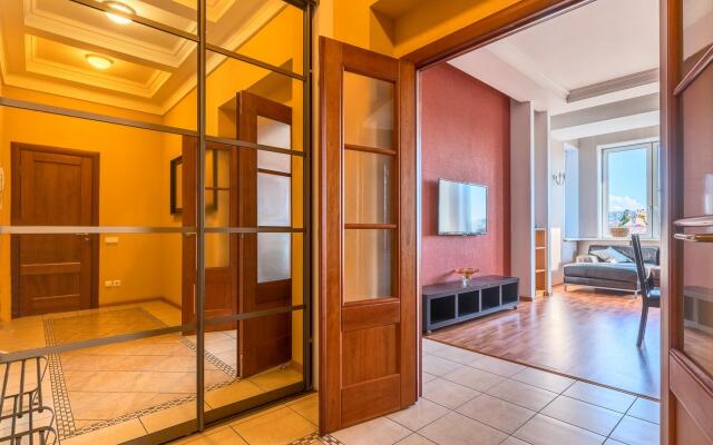 RentalSPb на улице Кирочная