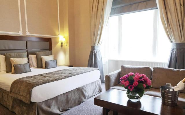 Gem Strathmore Hotel