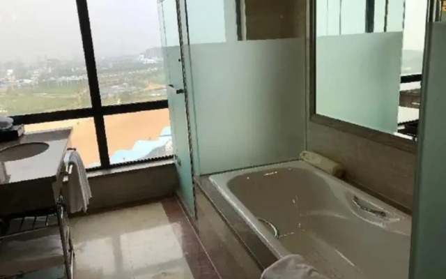 The Qube Hotel Shanghai Jinshan