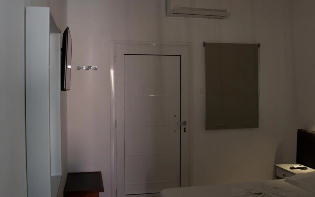 Sea Breeze 2 Apartments