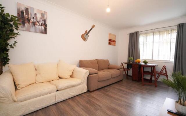 Birmingham BHX-HS2 -NEC APARTMENT
