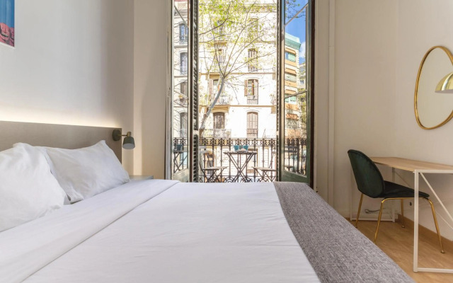 Hostal SisCinc - Adults Only