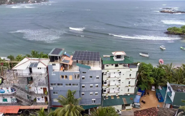 Wave Beach Resort Unawatuna
