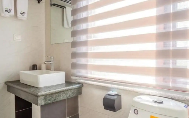 Habitat Quadrangle North Luogu- Flagship