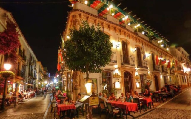 Lovely Spanish Townhouse