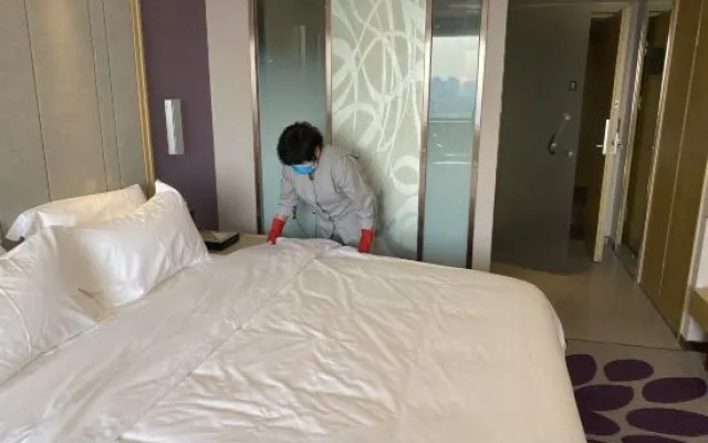 Lavande Hotel (Shenyang Palace Museum Middle Street Pedestrian Street Metro Station)