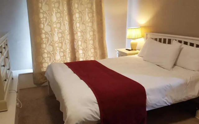 The Bounty Bar Guesthouse