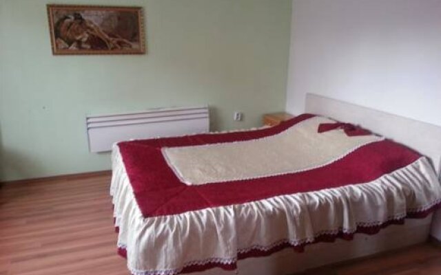 Hotel Deloni