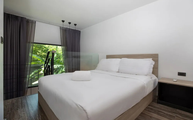 Perfect stay near Naiharn Beach UTL B126