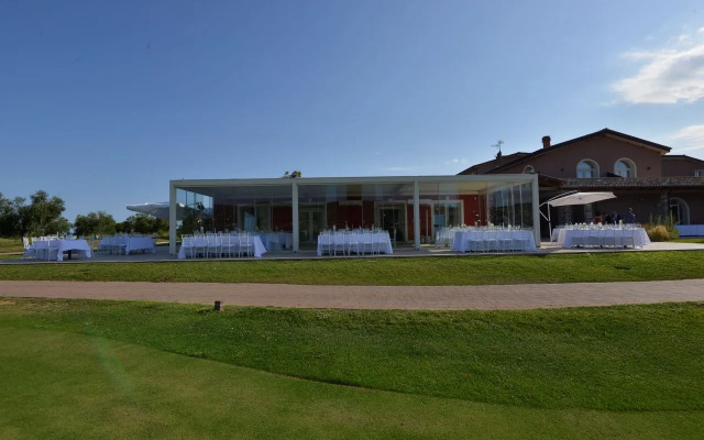 Riva Toscana Golf Resort & SPA
