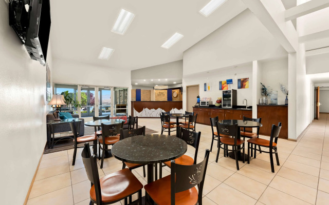 Best Western Topaz Lake Inn