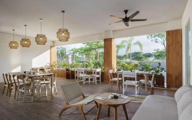 Swiss-Belcourt Lombok