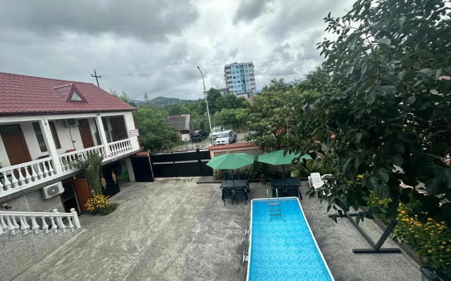 Guest House Achareli