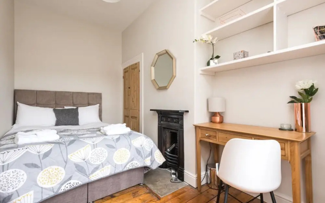 Stylish & Modern House With Original Period Charm