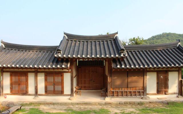 Ongyejongtaek Sambaekdang