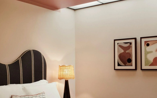 The Hoxton Shepherds Bush