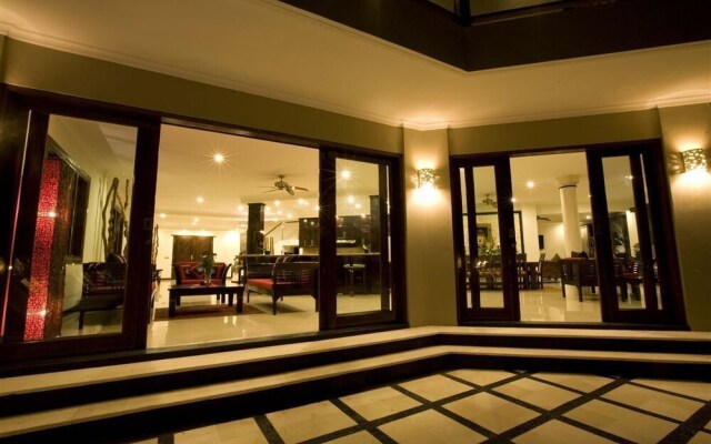 Citrus Tree Villas - Royalty