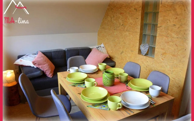 MA-lina Apartament i Pokój Gościnny