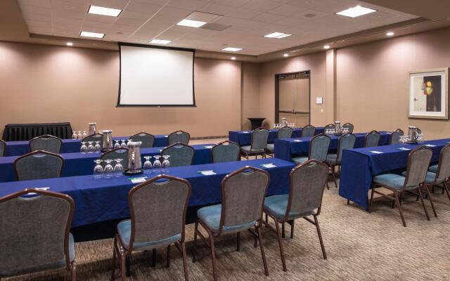 Holiday Inn Ontario Airport by IHG