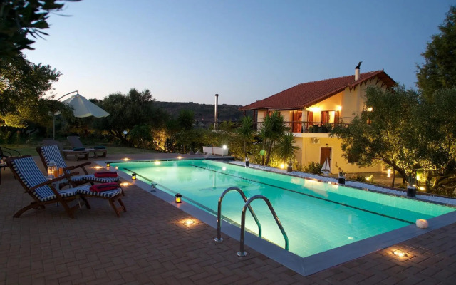 Villa Glavina Studios & Apartments