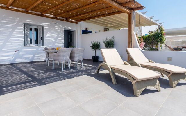 Michalakis Seaside Suites Milos