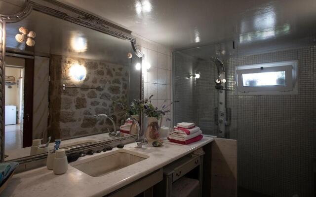 Stone suite in the center of Corinth