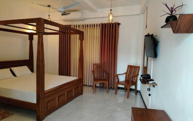 DIORA Hotel