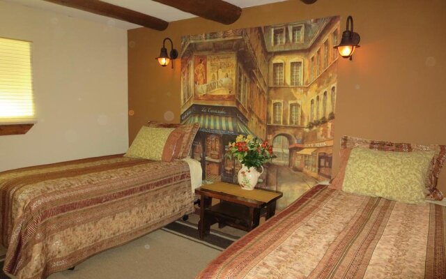 Strathcona Street Bed and Breakfast