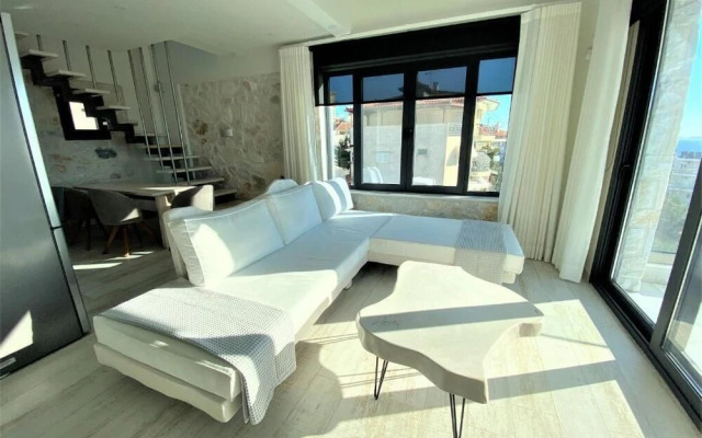 Kali Thea Suites