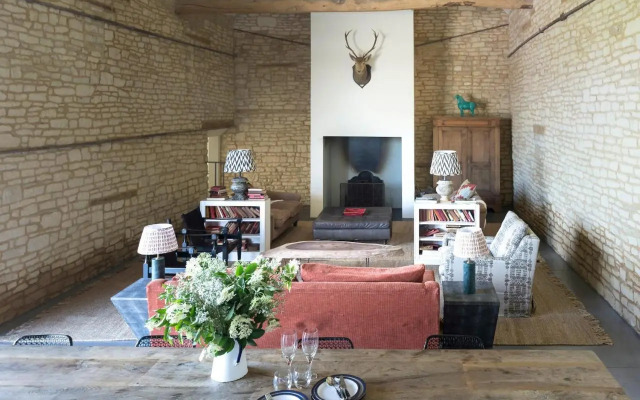 The Cotswold Barn