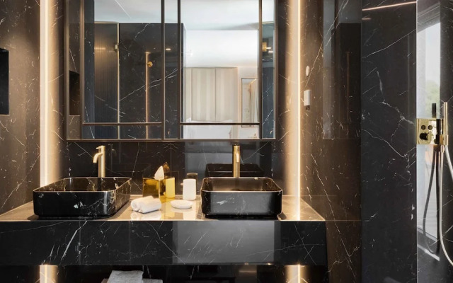 Wine & Books Porto Hotel - Small Luxury Hotels of the World