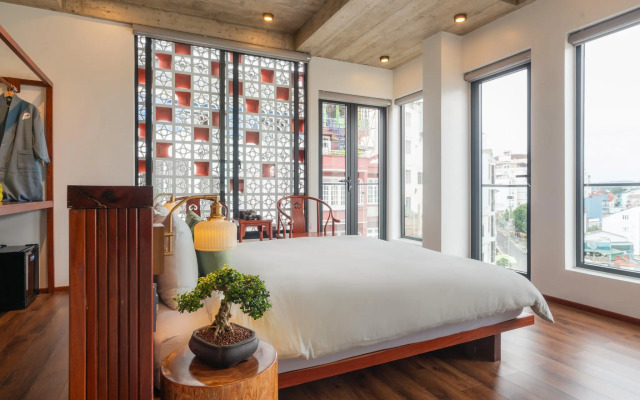 Pi Boutique Hostel
