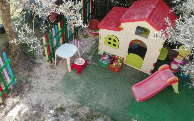 Guesthouse Runcini dormire in un borgo medievale