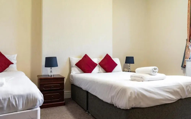 The Royal Hotel Crewe, A BRILLIANT Collection