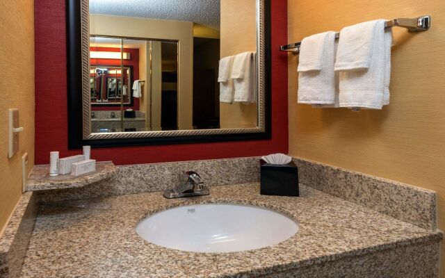 Courtyard by Marriott Winston-Salem Hanes Mall