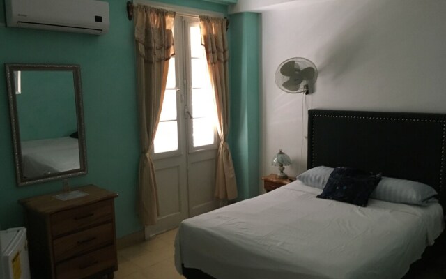 Twin Appartement Prado Malecon Havanna