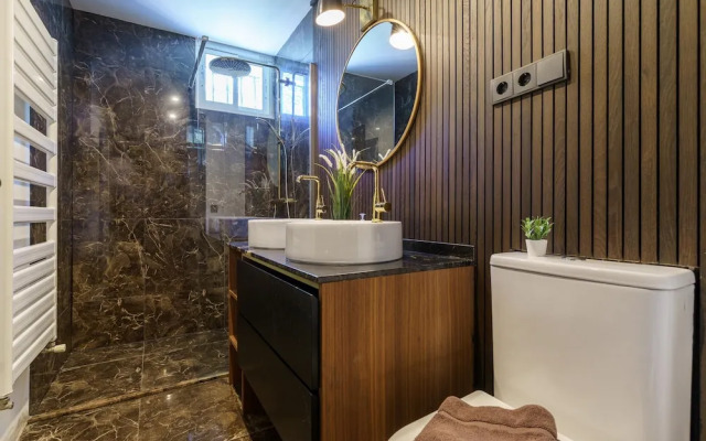 Golden Villa Luxury Pool Retreat & Beach