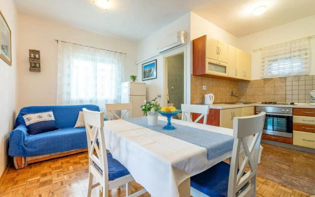 Family friendly seaside apartments Kozino, Zadar - 5749
